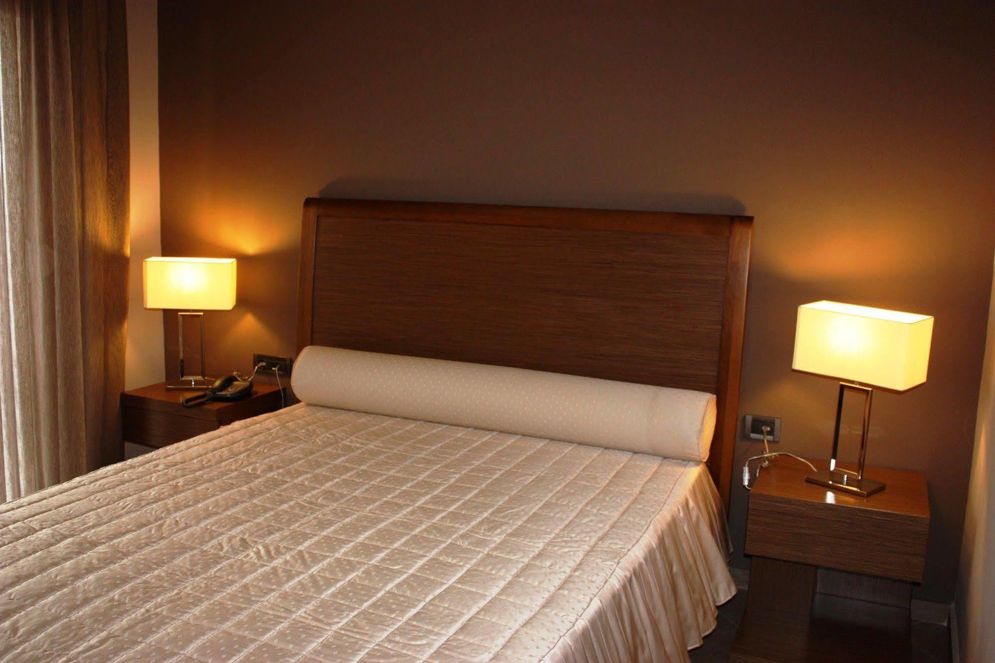 Hotel Cariatis Nea Kallikrateia Zewnętrze zdjęcie