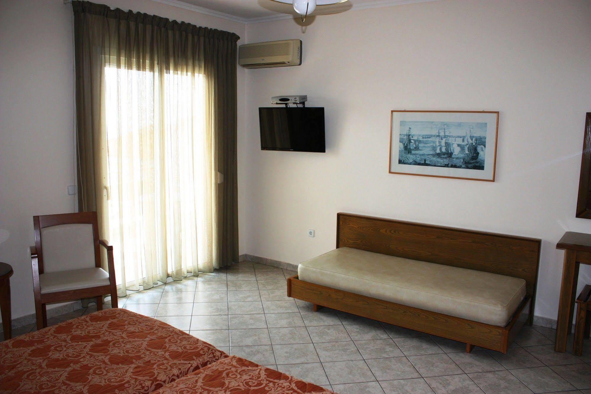 Hotel Cariatis Nea Kallikrateia Zewnętrze zdjęcie