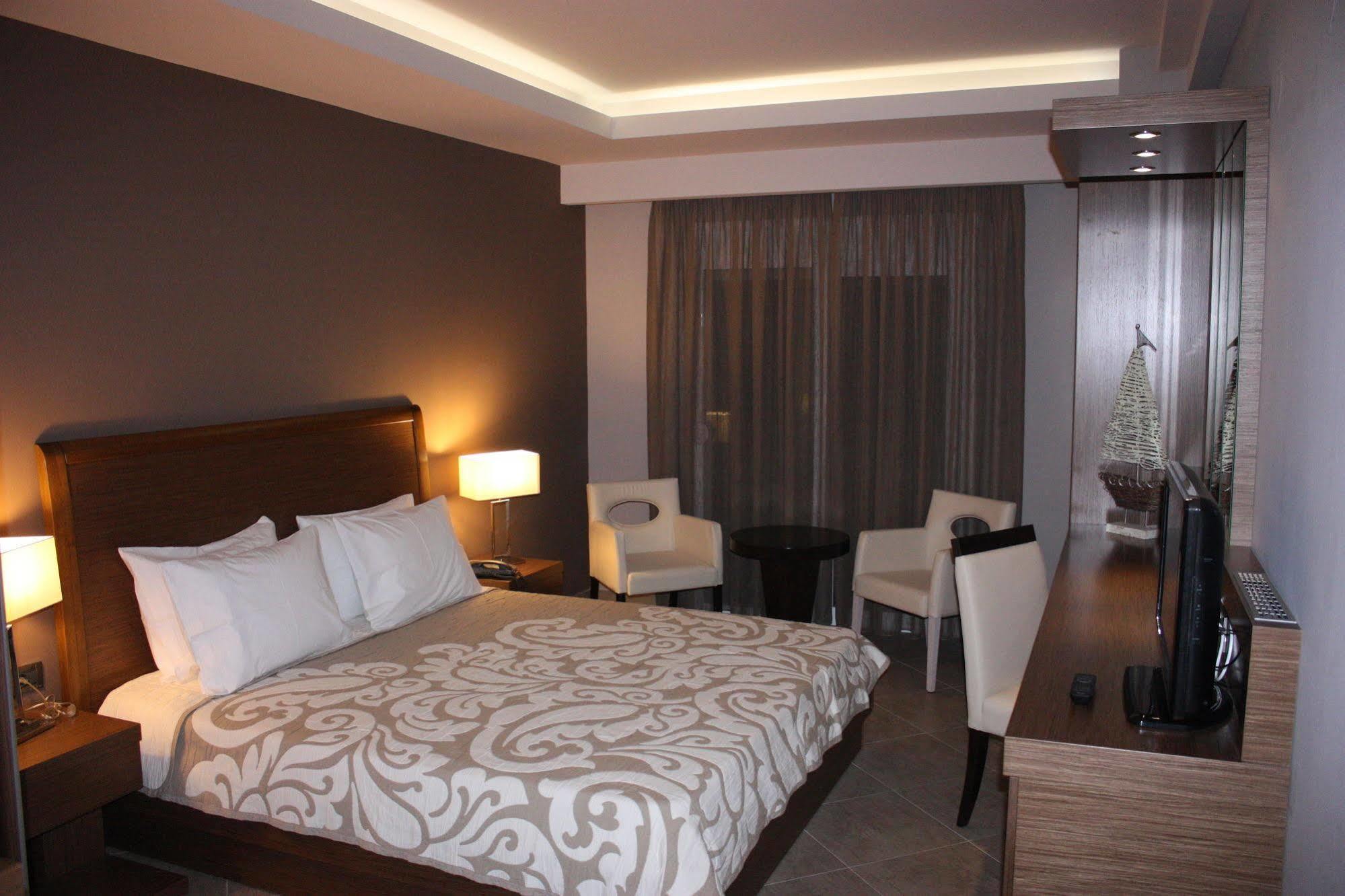 Hotel Cariatis Nea Kallikrateia Zewnętrze zdjęcie